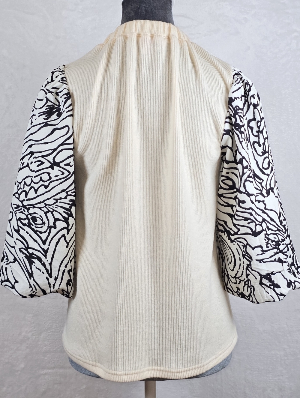 Anthropologie THML Puff Statement Sleeve Ribbed Top Romantic Maximalist Sz.XS - Picture 3 of 11